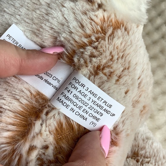 Beautiful Peter Rabbit Flopsy Plush Stuffed Animal Embroidered Eyes Red Vest - Picture 8 of 10